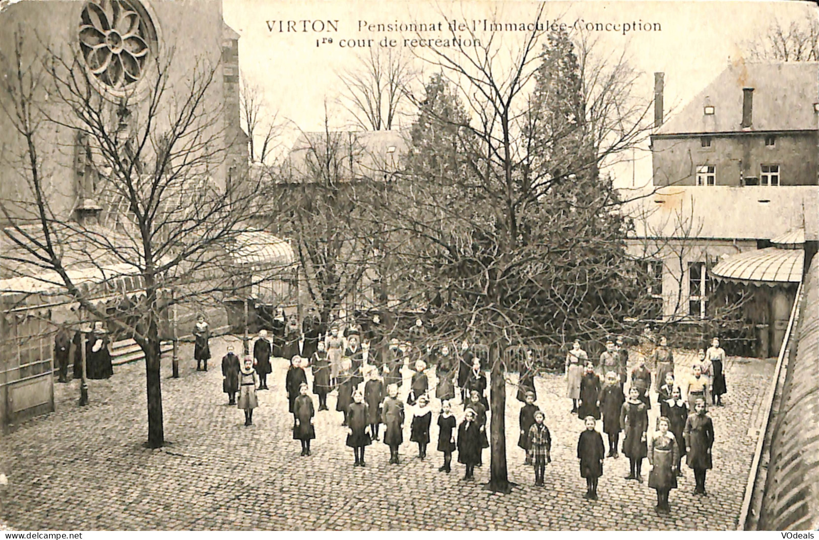 Belgique - Luxembourg - Virton - Pensionnat De L'Immaculée-Conception - 1re Cour De Récréation - Virton