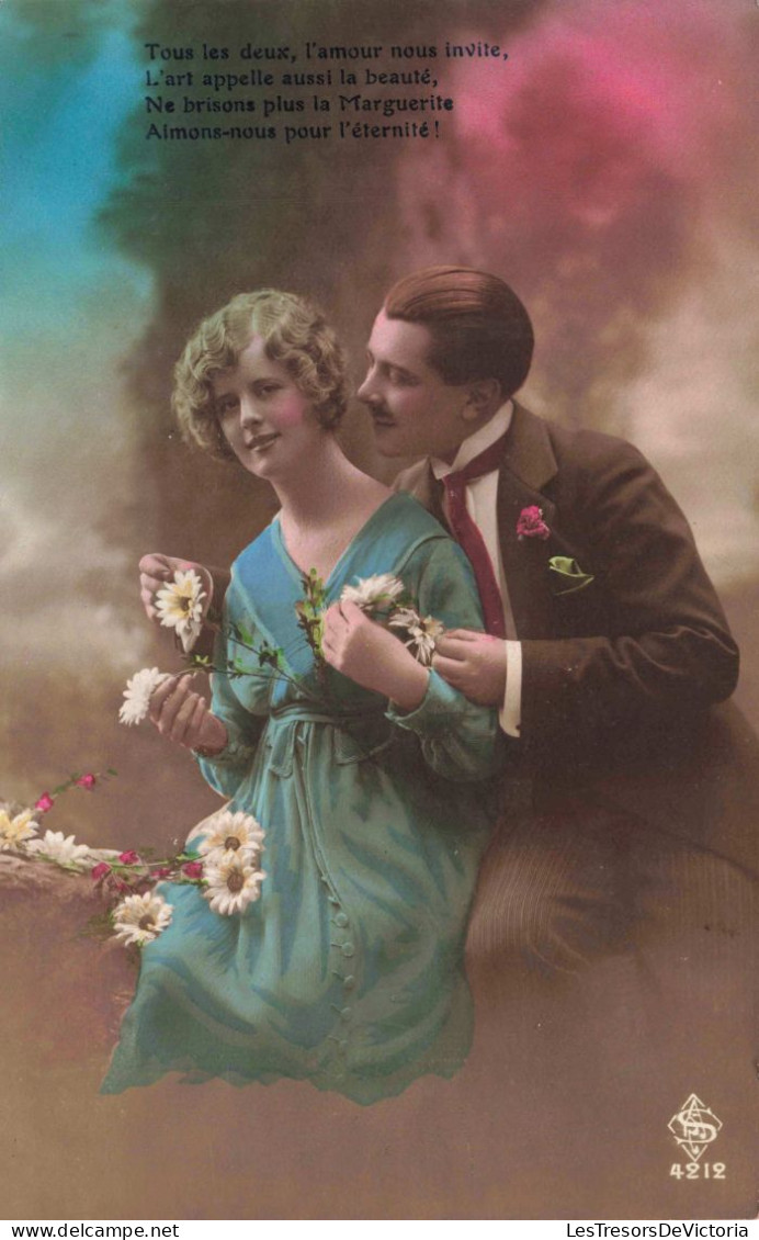 COUPLE - Tous Les Deux L'amour Nous Invite L'art Appelle Aussi La Beauté - Colorisé - Carte Postale Ancienne - Couples