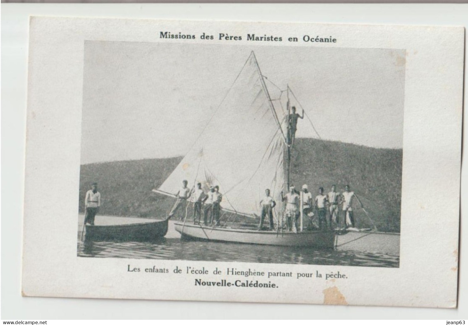 ARCHIPEL DES SAMOA. Les Enfants De L'école De Hienghène Partant Pour La Pêche. - Samoa