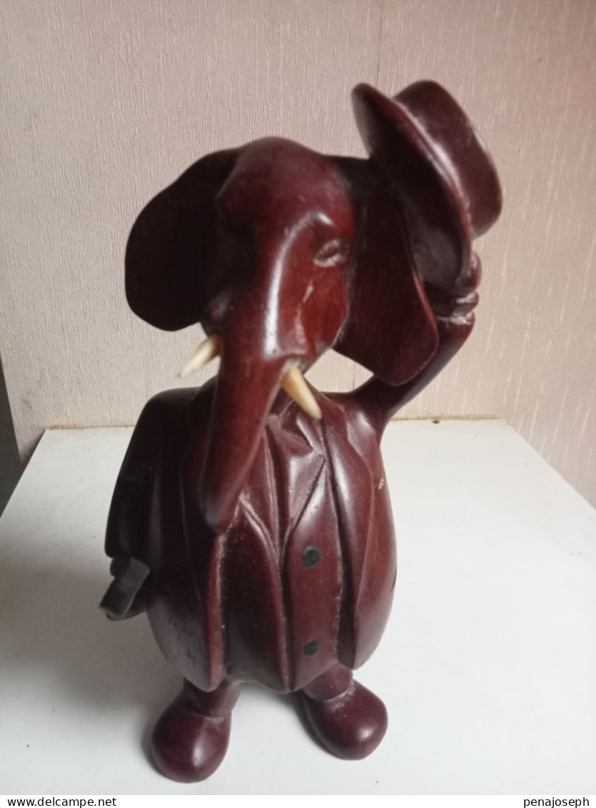 Statuette En Bois Ancienne Hauteur 22 Cm, élephant - Afrikaanse Kunst