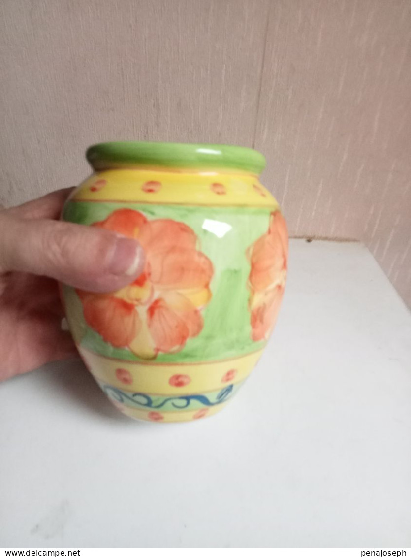 Vase Coloré Hauteur 13,5 Cm Diamètre 13 Cm - Vazen