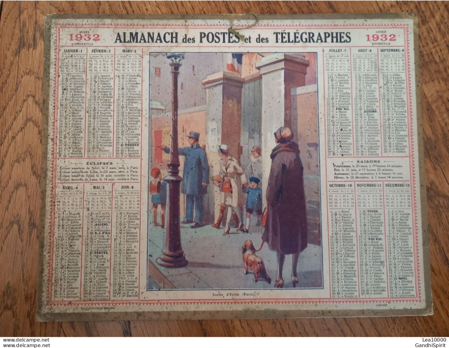 1932 Calendrier Du Département De L'Aube - Sortie D'école (Paris) Policier - Année Bissextile - Grand Format : 1921-40