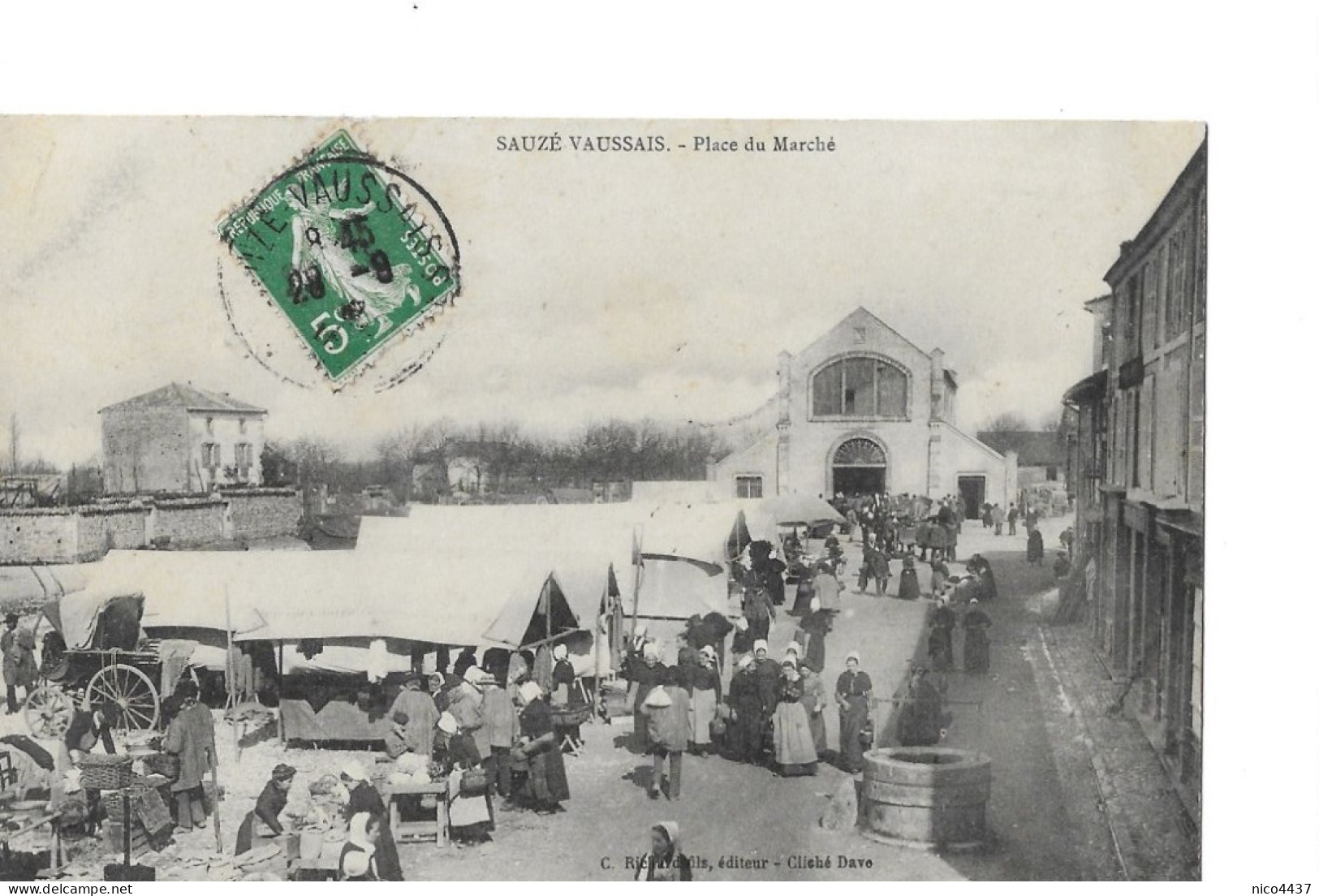 Cpa Sauzé Vaussais Place Du Marché - Sauze Vaussais