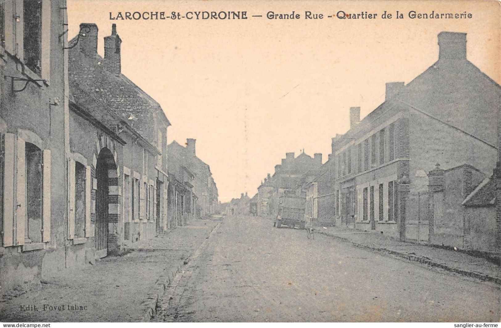 CPA 89 LAROCHE SAINT CYDROINE / GRANDE RUE / QUARTIER DE LA GENDARMERIE - Autres & Non Classés