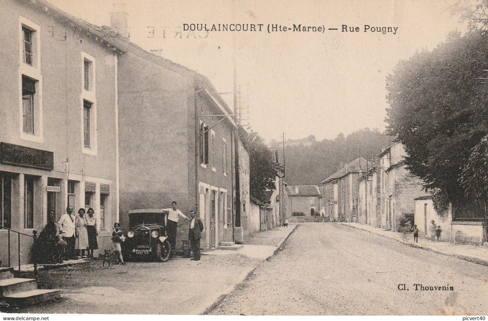 Doulaincourt,rue Pougny,voiture,coiffeur - Doulaincourt