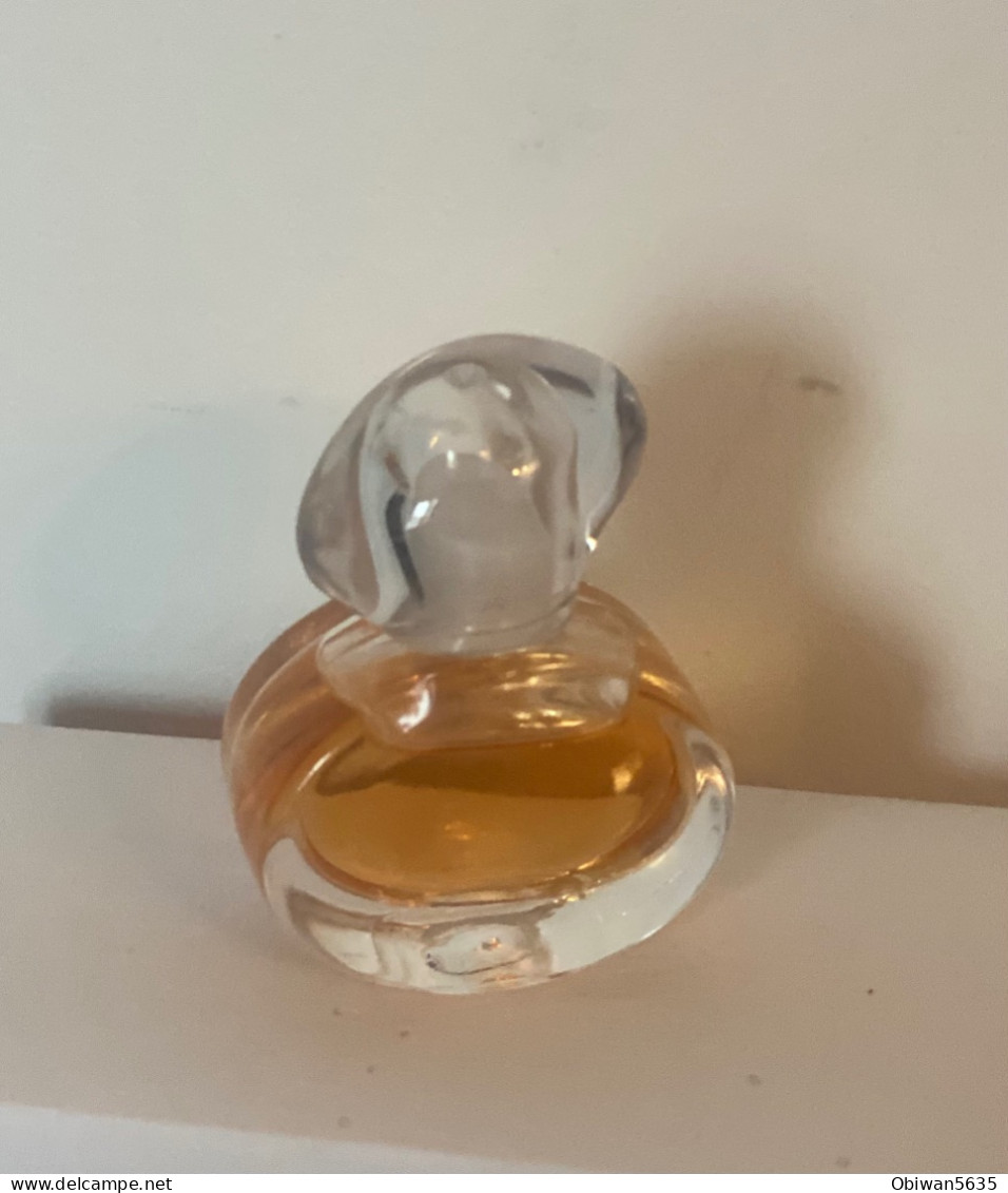 Avon Miniature Eau De Parfum Tomorrow - Miniatures Femmes (avec Boite)