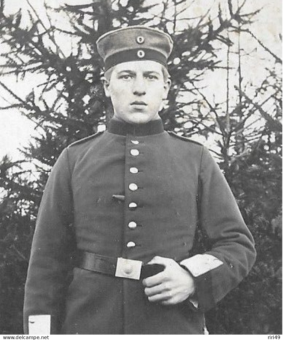 Cpa Carte Photo, Militaire Belge, Dos écrit Au Crayon En Décembre 1916, Poilu, Scanne - Uniforms