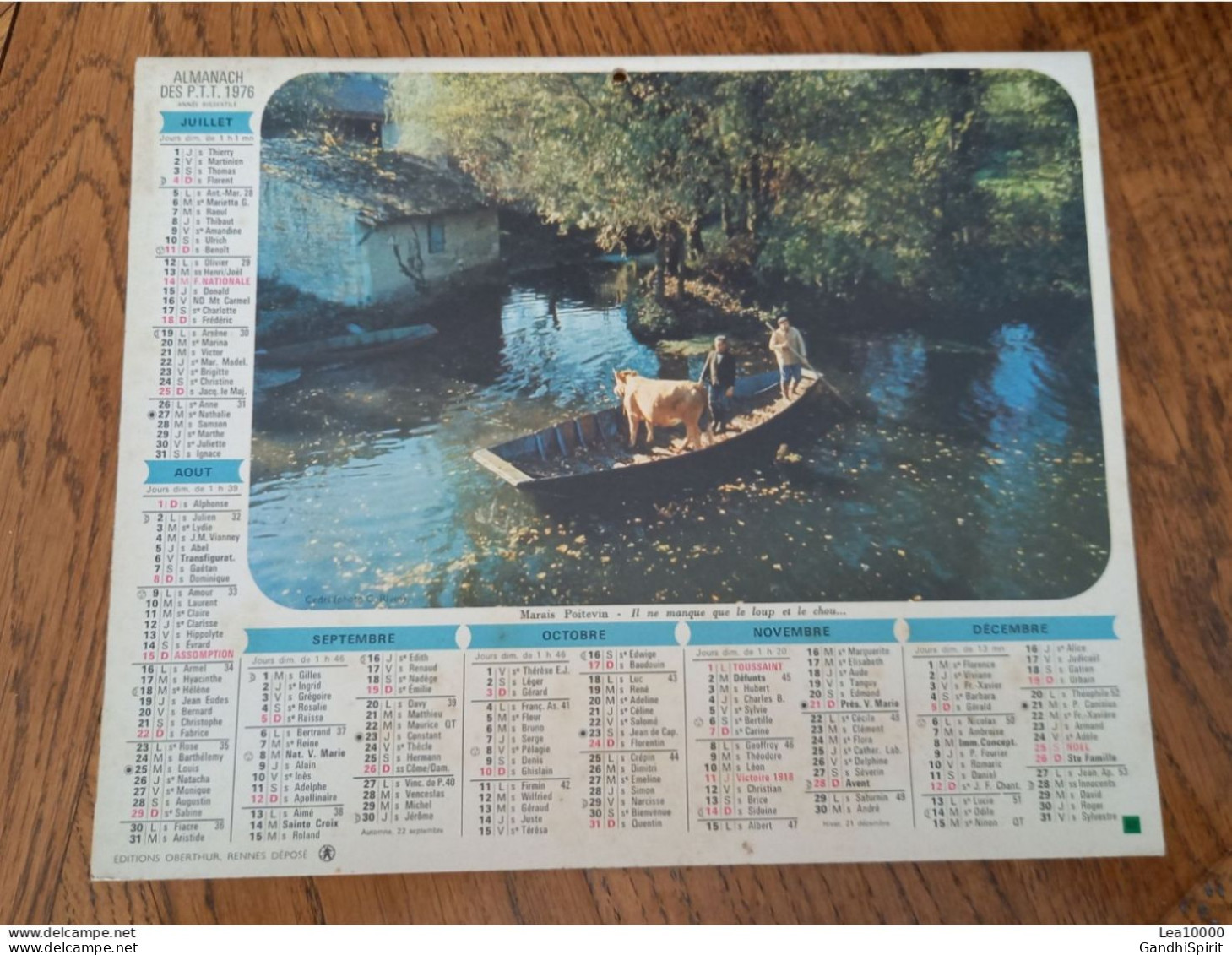 1976 Calendrier Du Département De L'Aube - Le Mont Saint Michel, Moutons, Berger, Marais Poitevin, Vache Dans Une Barque - Groot Formaat: 1971-80