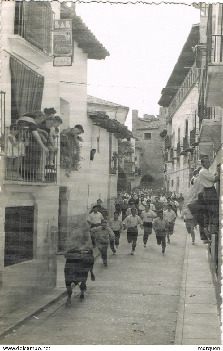 52244. Postal RUBIELOS De MORA (Teruel)  Años 50. Encierro De La Vaquilla - Teruel