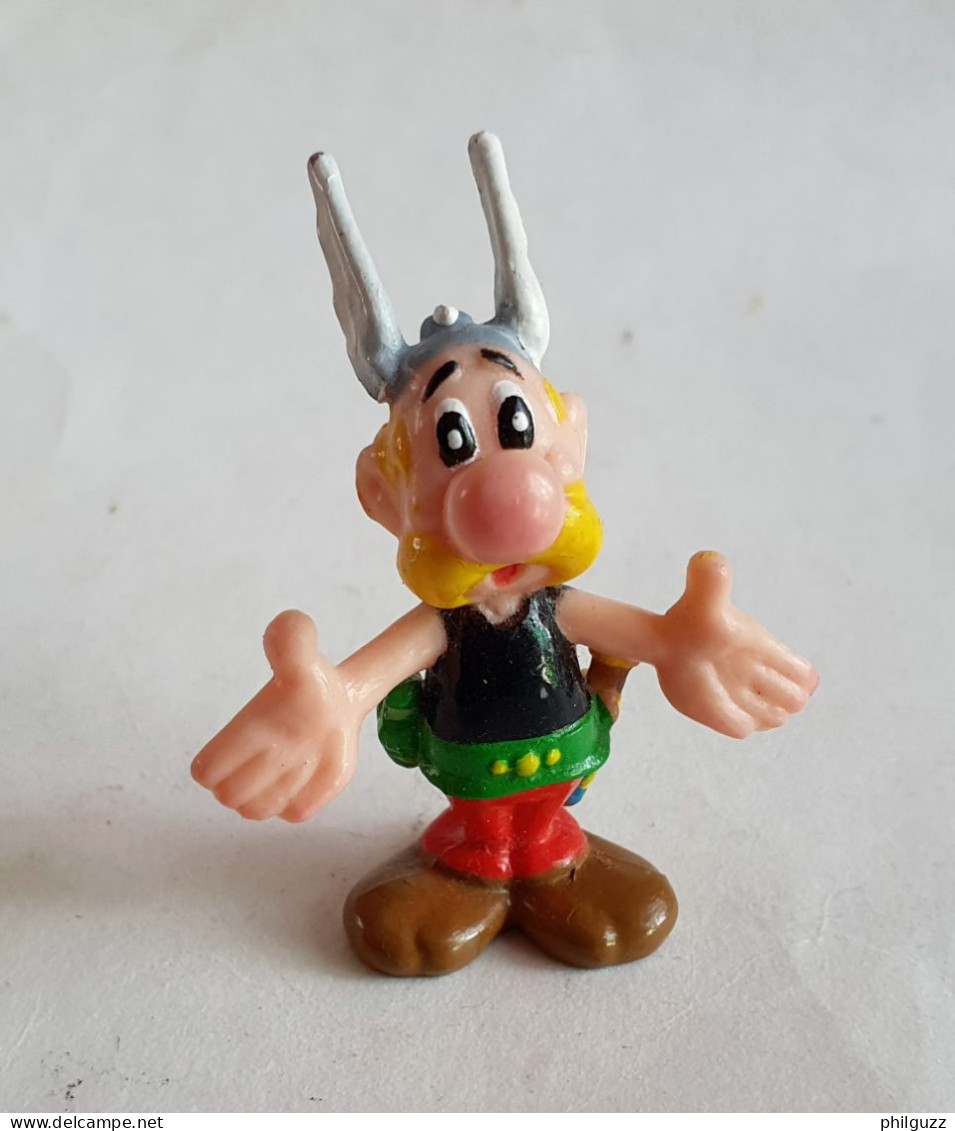 RARE FIGURINE ASTERIX PARC ASTERIX  ASTERIX 1991 (2) - Asterix & Obelix
