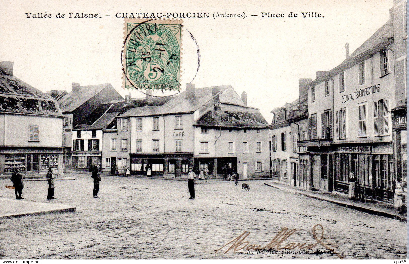 CHATEAU-PORCIEN  -  Place De Ville  -  Animation  -  Nombreux Commerces - Chateau Porcien