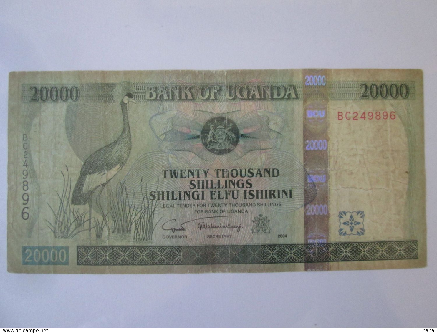 Rare Year! Uganda 20000 Shillings 2004 Banknote,see Pictures - Oeganda