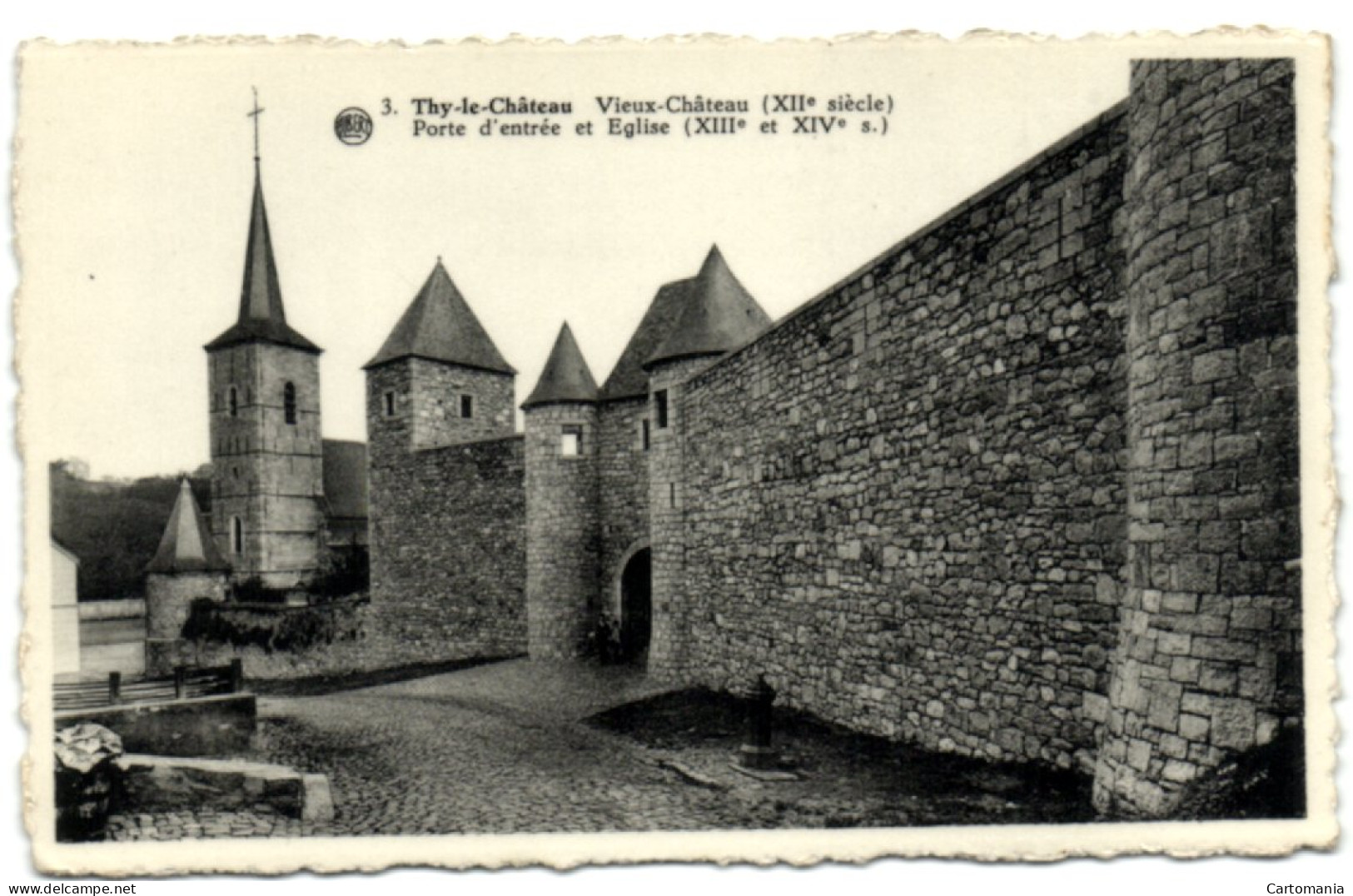 Thy-le-Château - Vieux-Château - Porte D'entrée Et Eglise - Walcourt