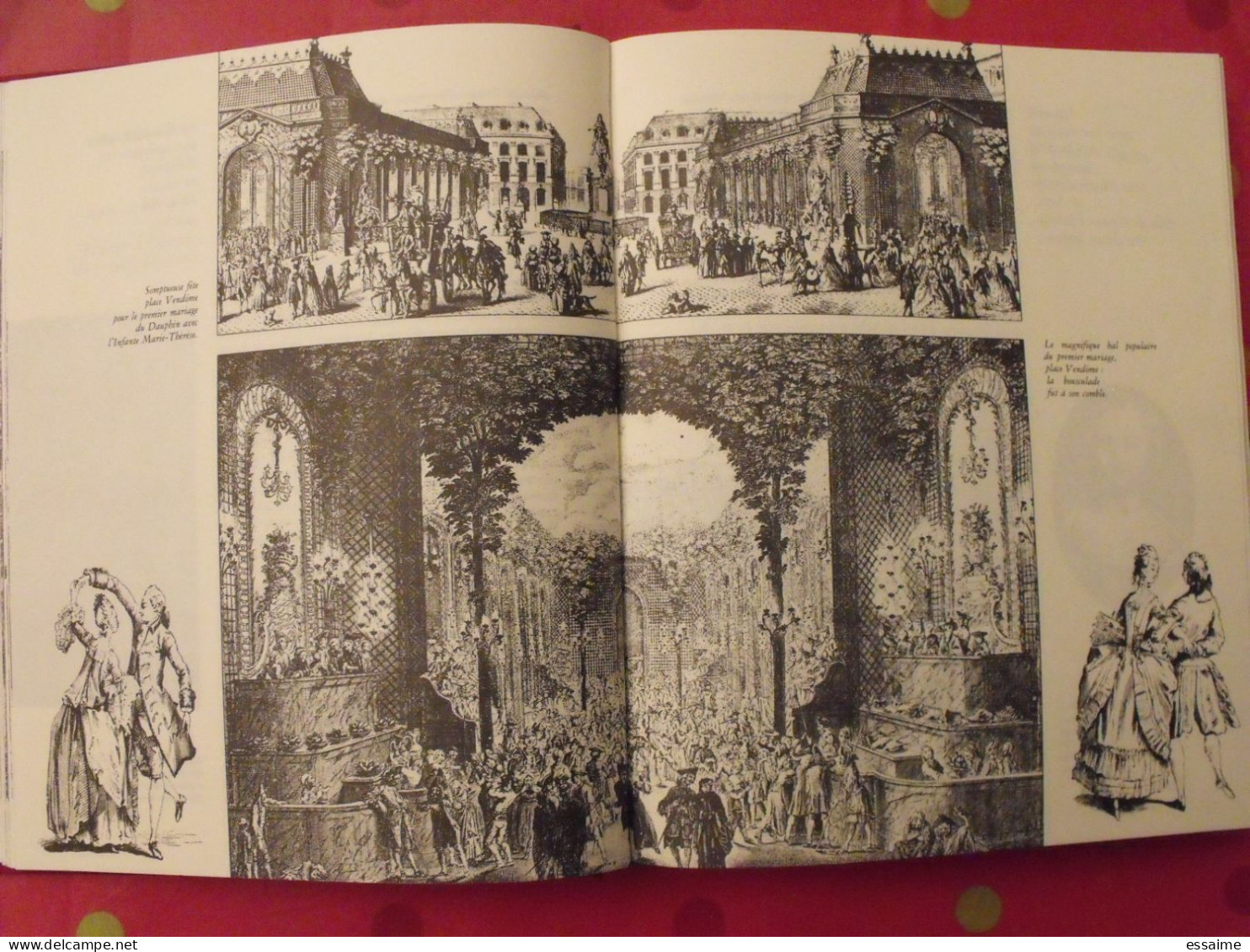 La place Vendôme. F de Saint Simon. éd. Vendôme 1982. cartonné relié pleine toile. bien illustré