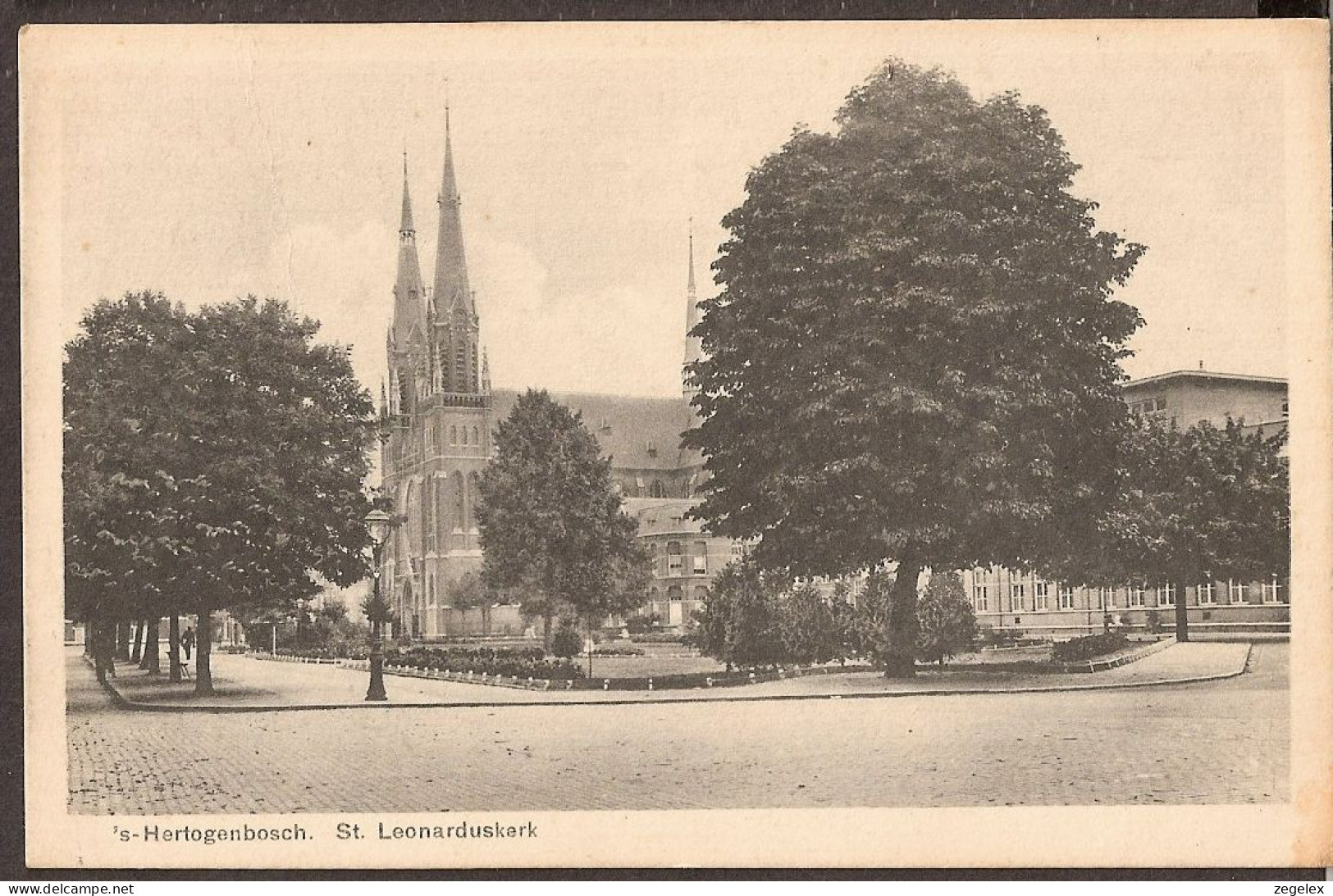 S Hertogenbosch -  St. Leonarduskerk - 's-Hertogenbosch