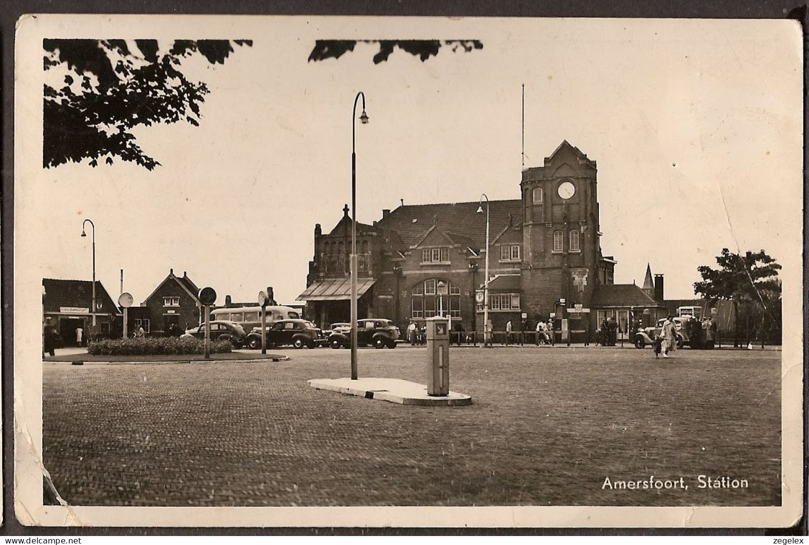 Amersfoort - 1953 -Station Met Stadsbus En Taxi's - Amersfoort