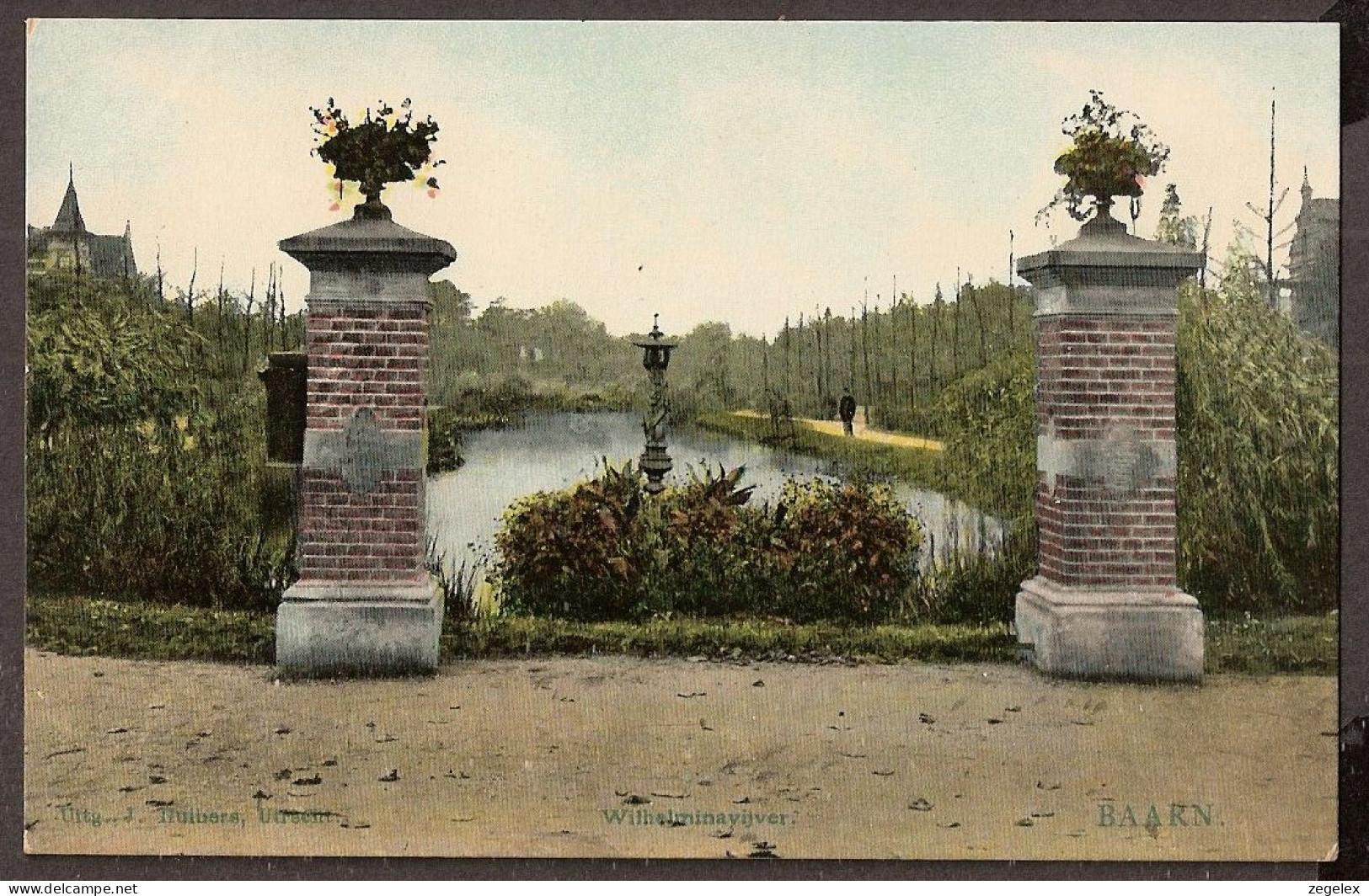 Baarn - Wilhelminavijver Met Wandelaar - Baarn