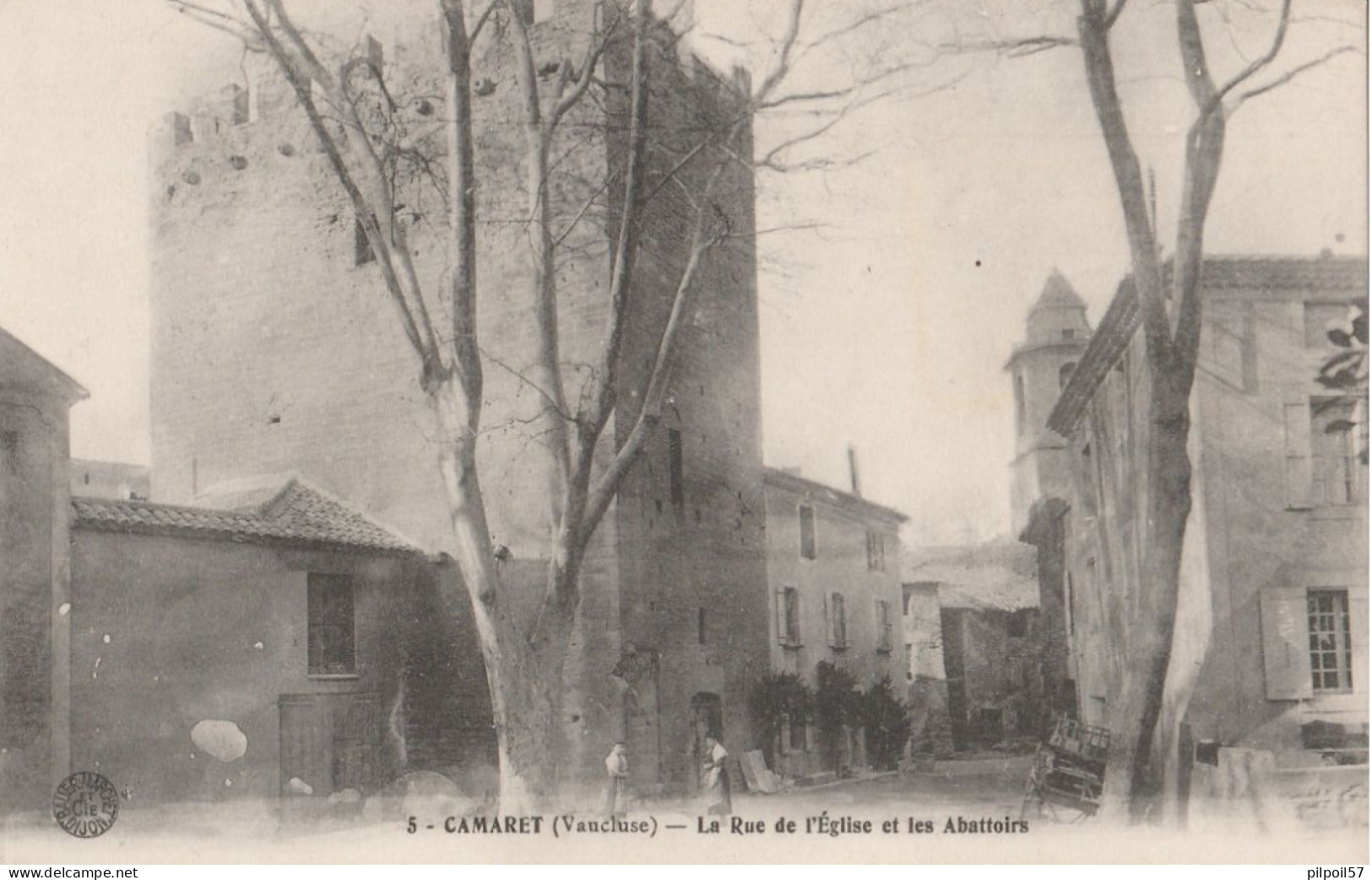 84 - CAMARET - La Rue De L'Eglise Et Les Abattoirs - Camaret Sur Aigues