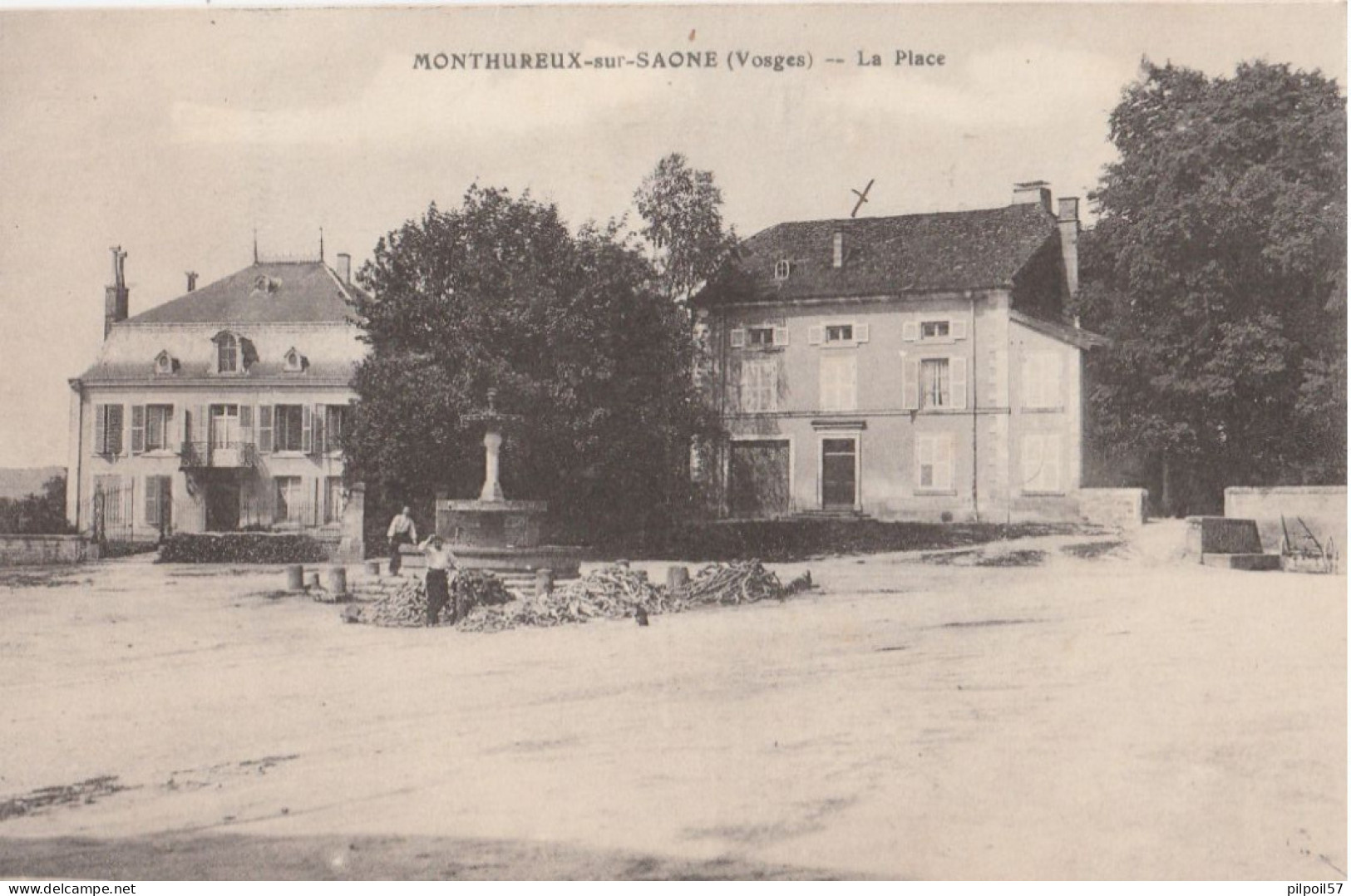 88 - MONTHUREUX SUR SAONE - La Place - Monthureux Sur Saone