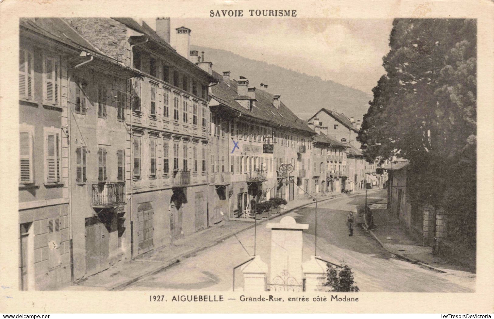 FRANCE -  Aiguebelle - Grande Rue - Entrée Côté Modane - Carte Postale Ancienne - Aiguebelle