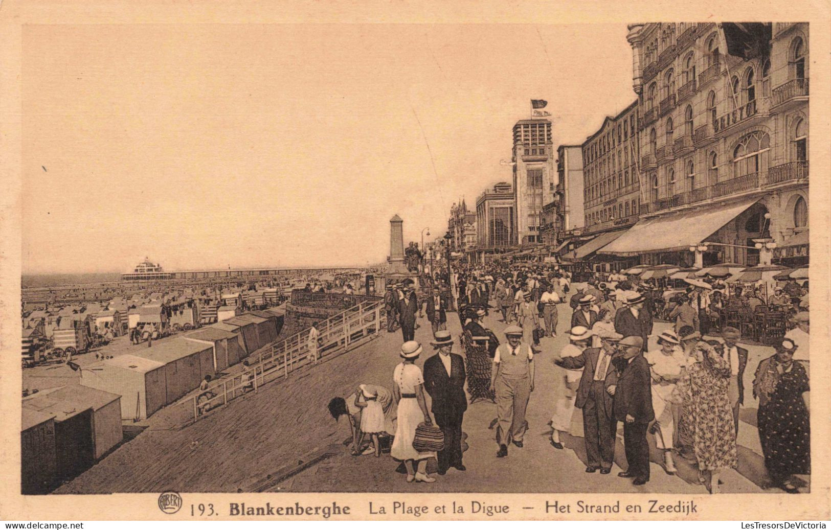 BELGIQUE - Blankenberghe - La Plage Et La Digue - Animé - Carte Postale Ancienne - Blankenberge