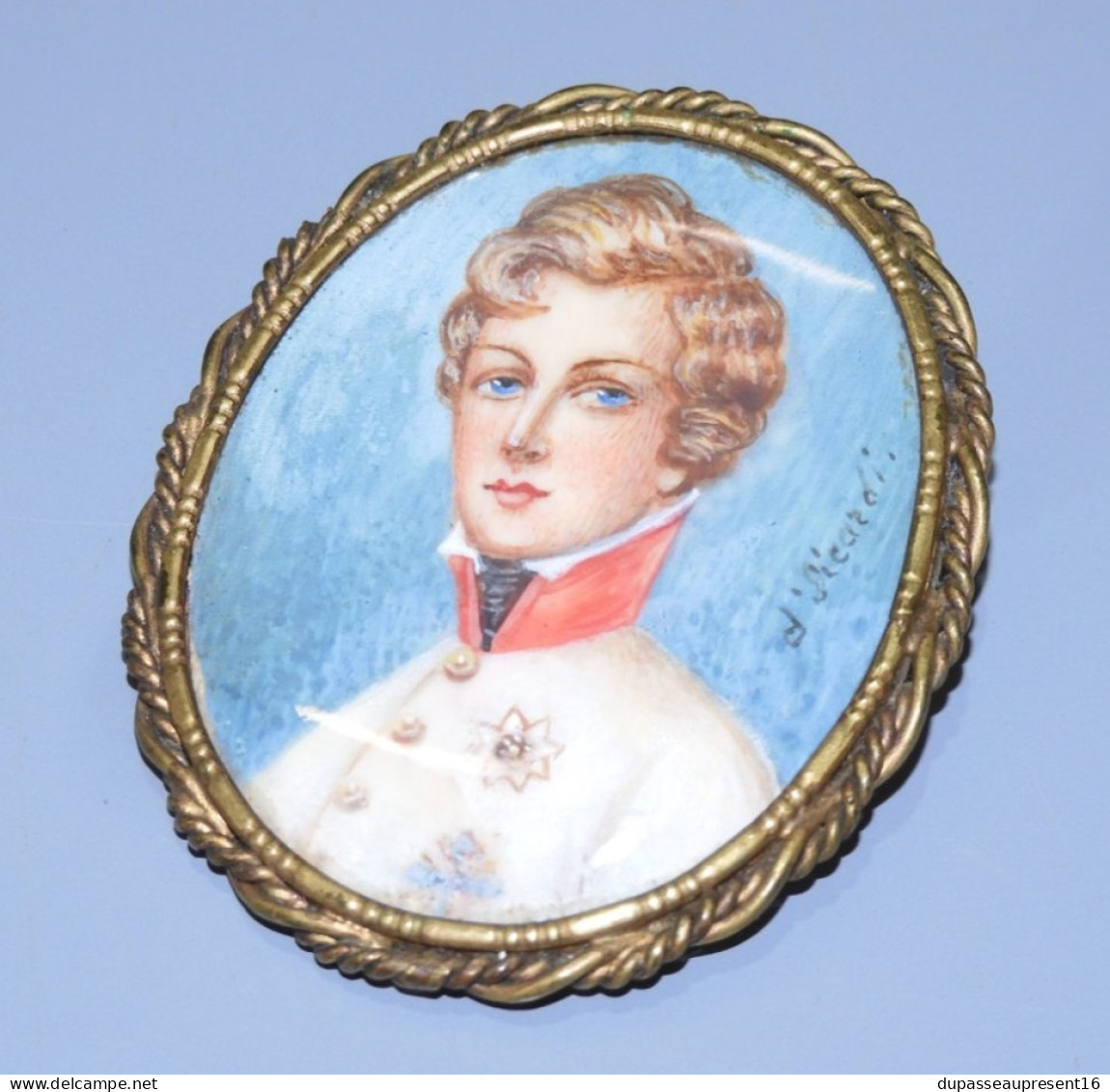 -BROCHE PENDENTIF PORTRAIT Miniature ROI De ROME DUC De REICHSTADT D' SICARDI    E - Brooches