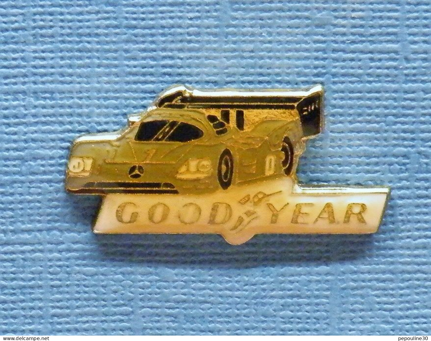 1 PIN'S //  ** SAUBER MERCEDES C11 / ENDURANCE 24H DU MANS /1990 / GOOD YEAR ** - Mercedes