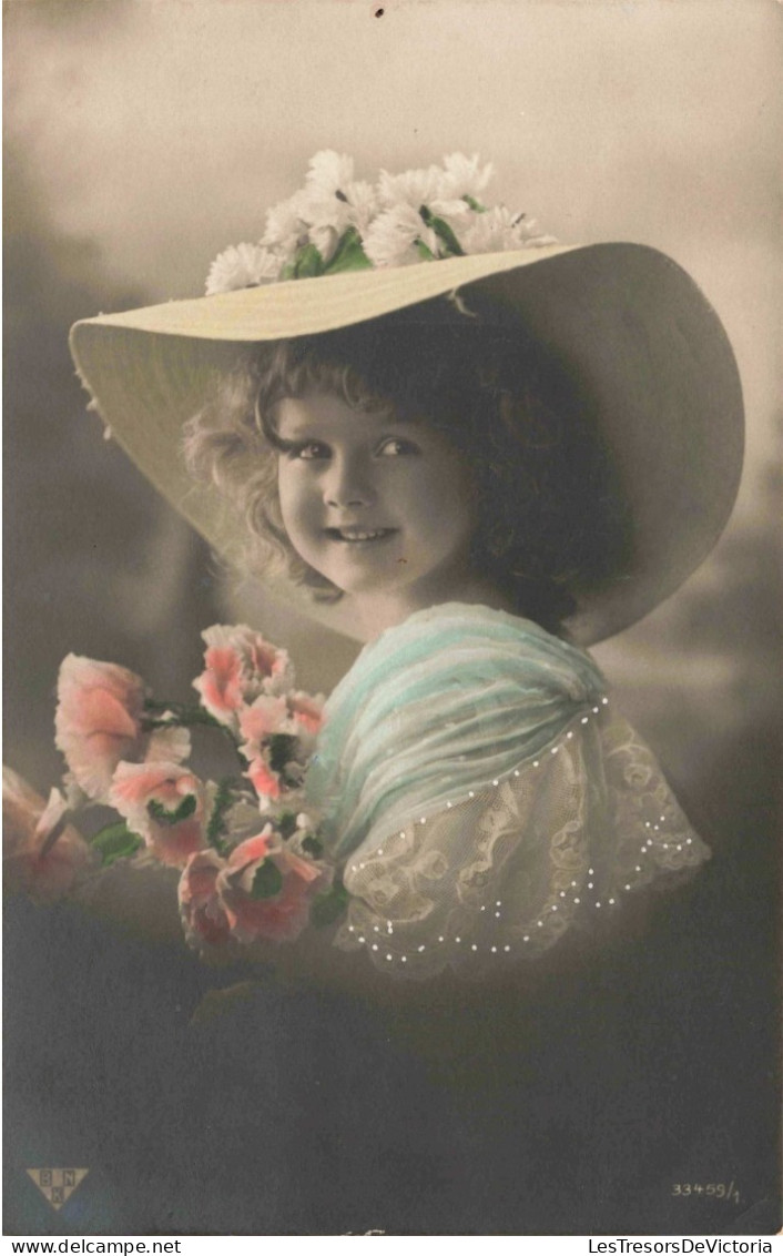 ENFANTS - Portrait - Petite Fille En Robe Bleue Et Chapeau à Dentelles - Colorisé - Carte Postale Ancienne - Ritratti