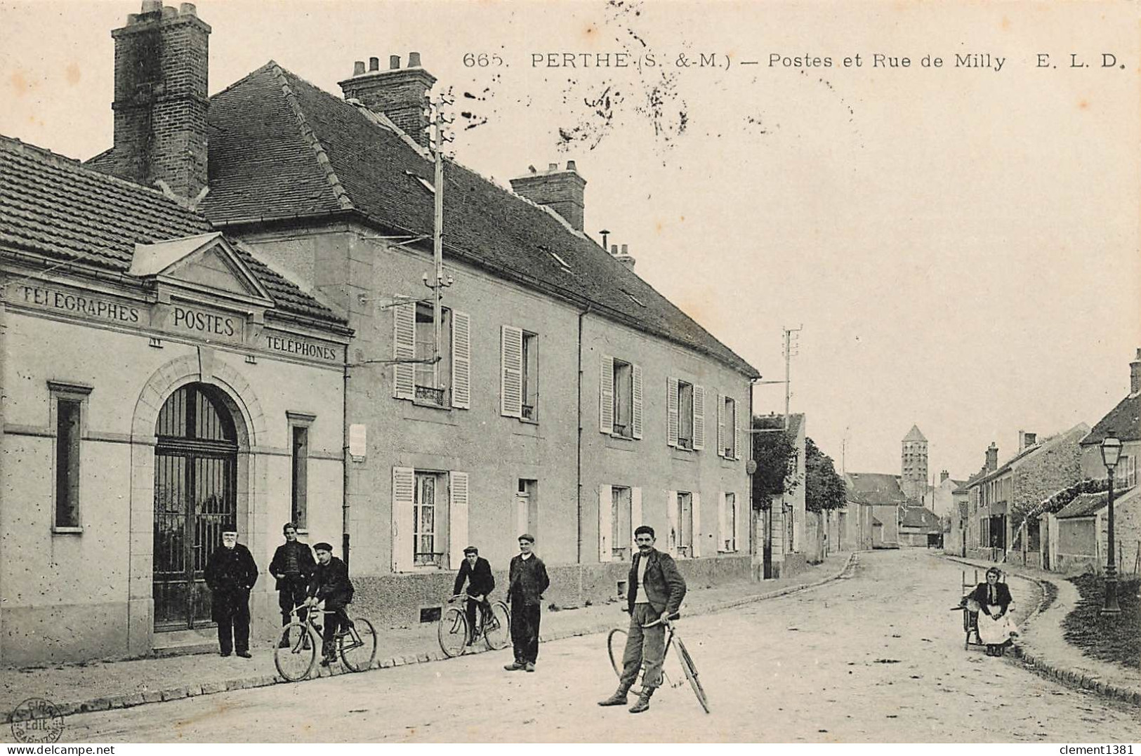 Perthes Postes Et Rue De Milly Perthe - Perthes