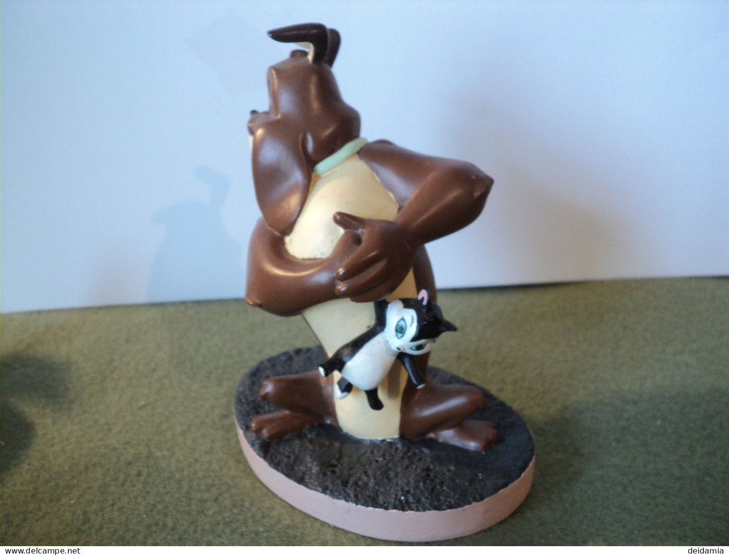 LOONEY TUNES MARC ANTOINE ET PUSSYFOOT. 2004. FIGURINE WARNER BROS - Andere & Zonder Classificatie