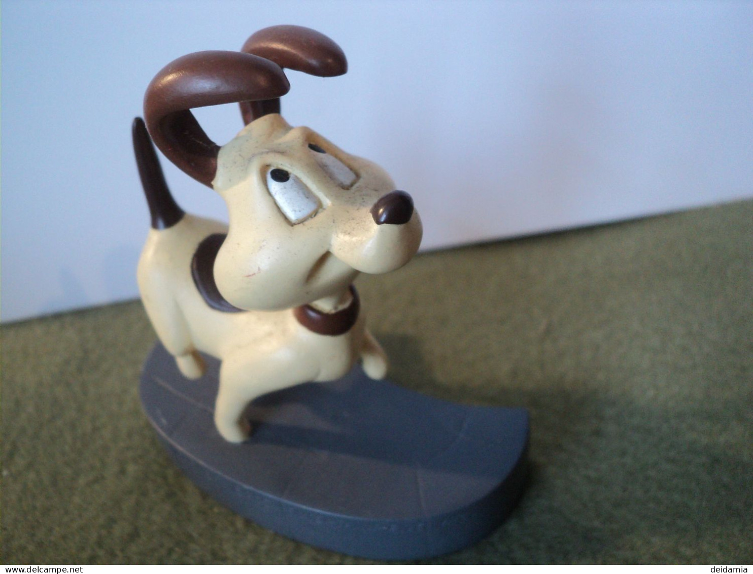 LOONEY TUNES CHESTER. FIGURINE WARNER BROS. 2004 S 04. - Autres & Non Classés