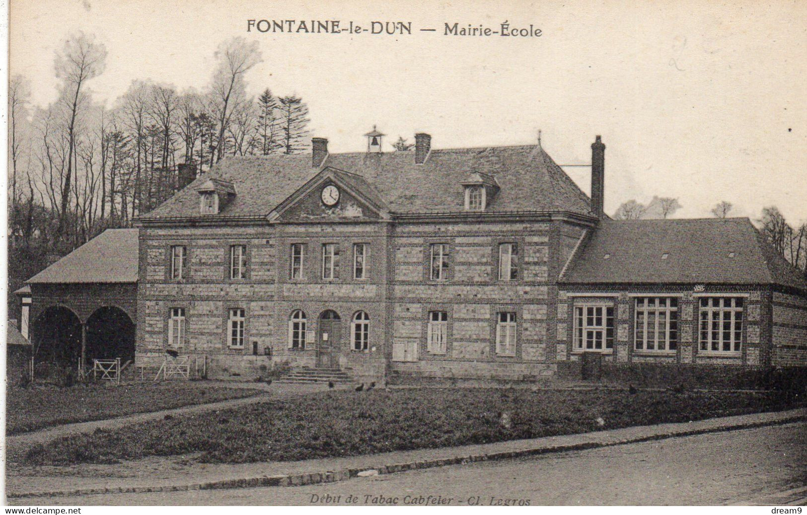 76 FONTAINE LE DUN - Mairie Ecole - Fontaine Le Dun