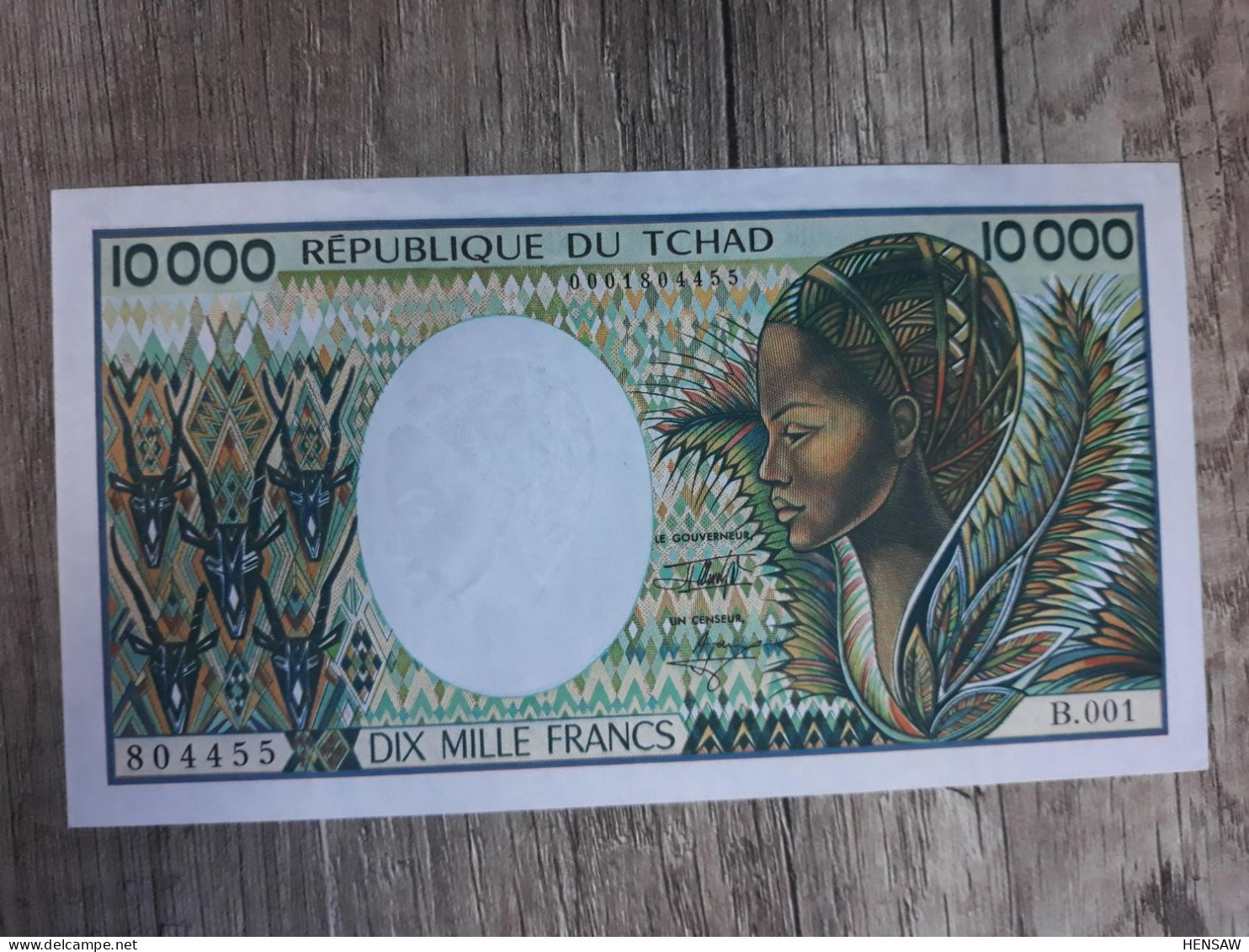 CHAD 10000 FRANCS P 12 1991 AUNC SC NEW - Tsjaad