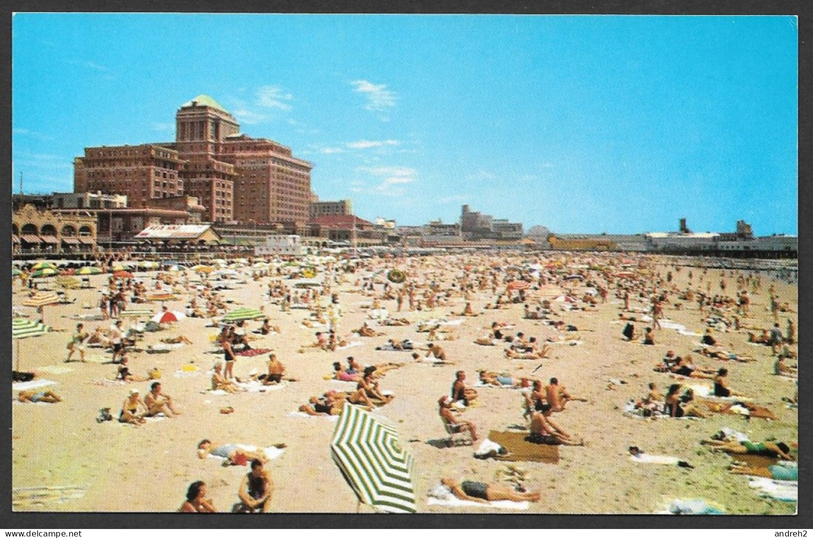 Atlantic City  New Jersey - A View Showing The Wide Beach To The Ocean - Uncirculated Non Circulée - By Jack Freeman - Atlantic City