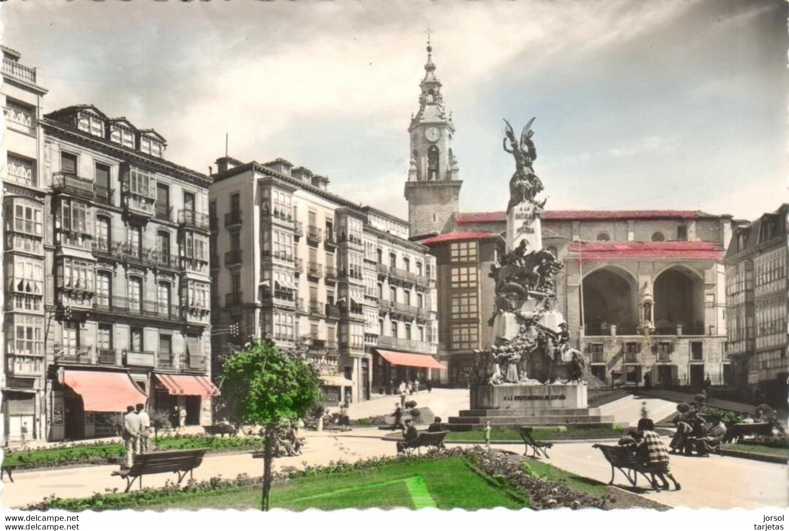 POSTAL    VITORIA  -PAIS VASCO  -PLAZA DE LA VIRGEN BLANCA -MONUMENTO A LA INDEPENDENCIA - Álava (Vitoria)