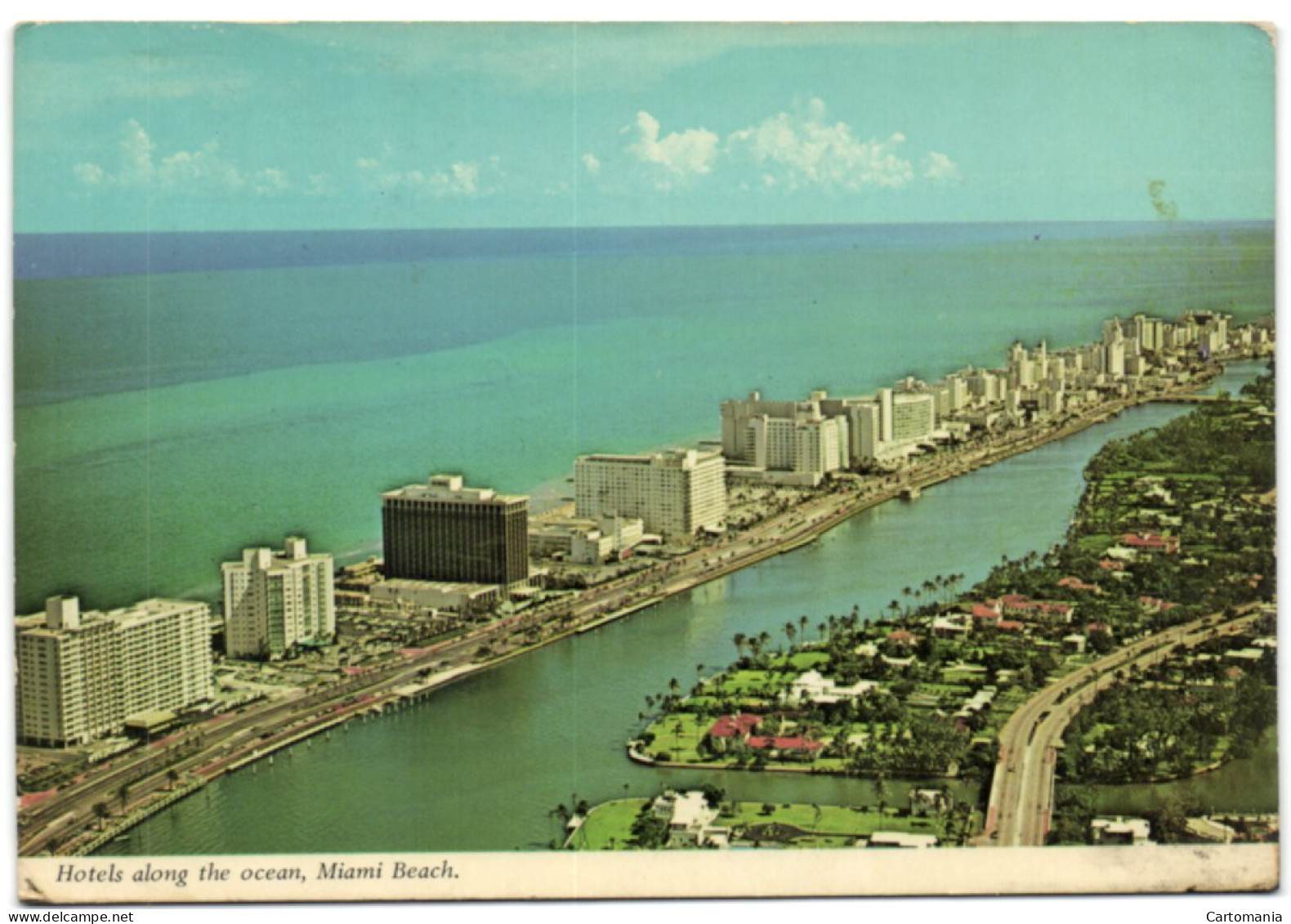 Hotel Along The Ocean - Miami Beach - Miami