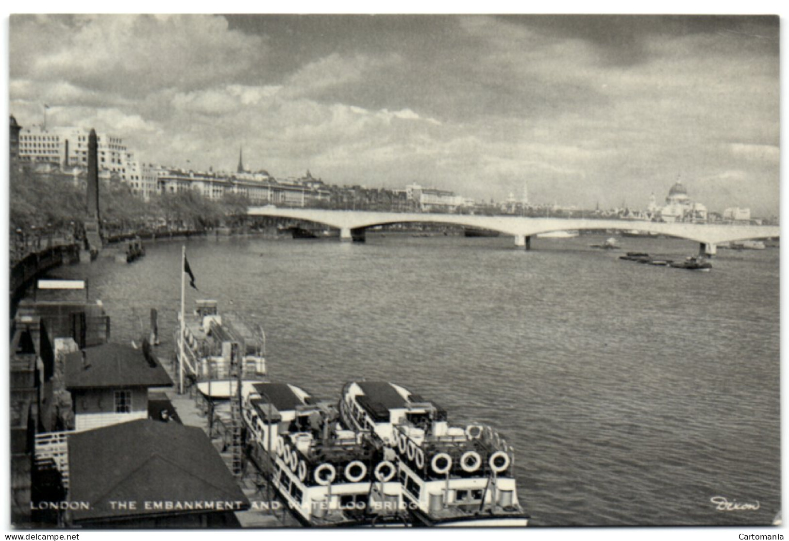 London - The Embankment And Waterloo Bridge - River Thames