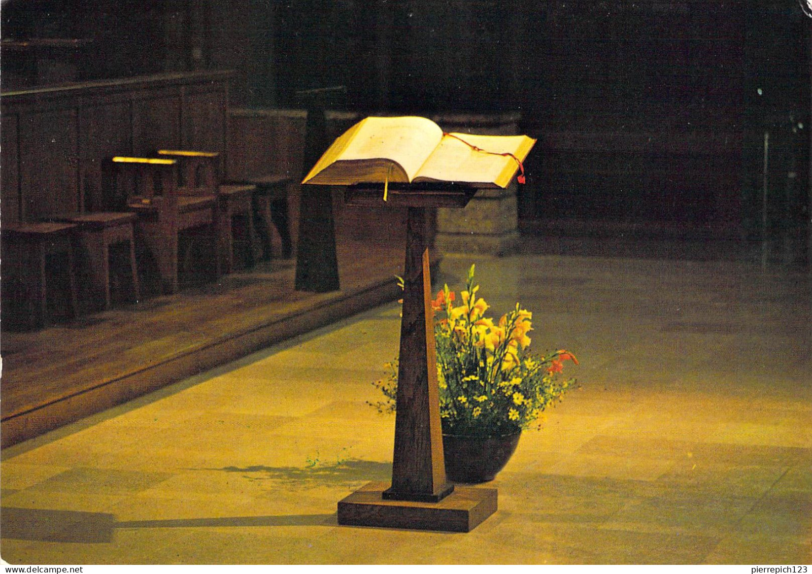 65 - Tournay - Abbaye Notre Dame - Intérieur De L'église - Tournay