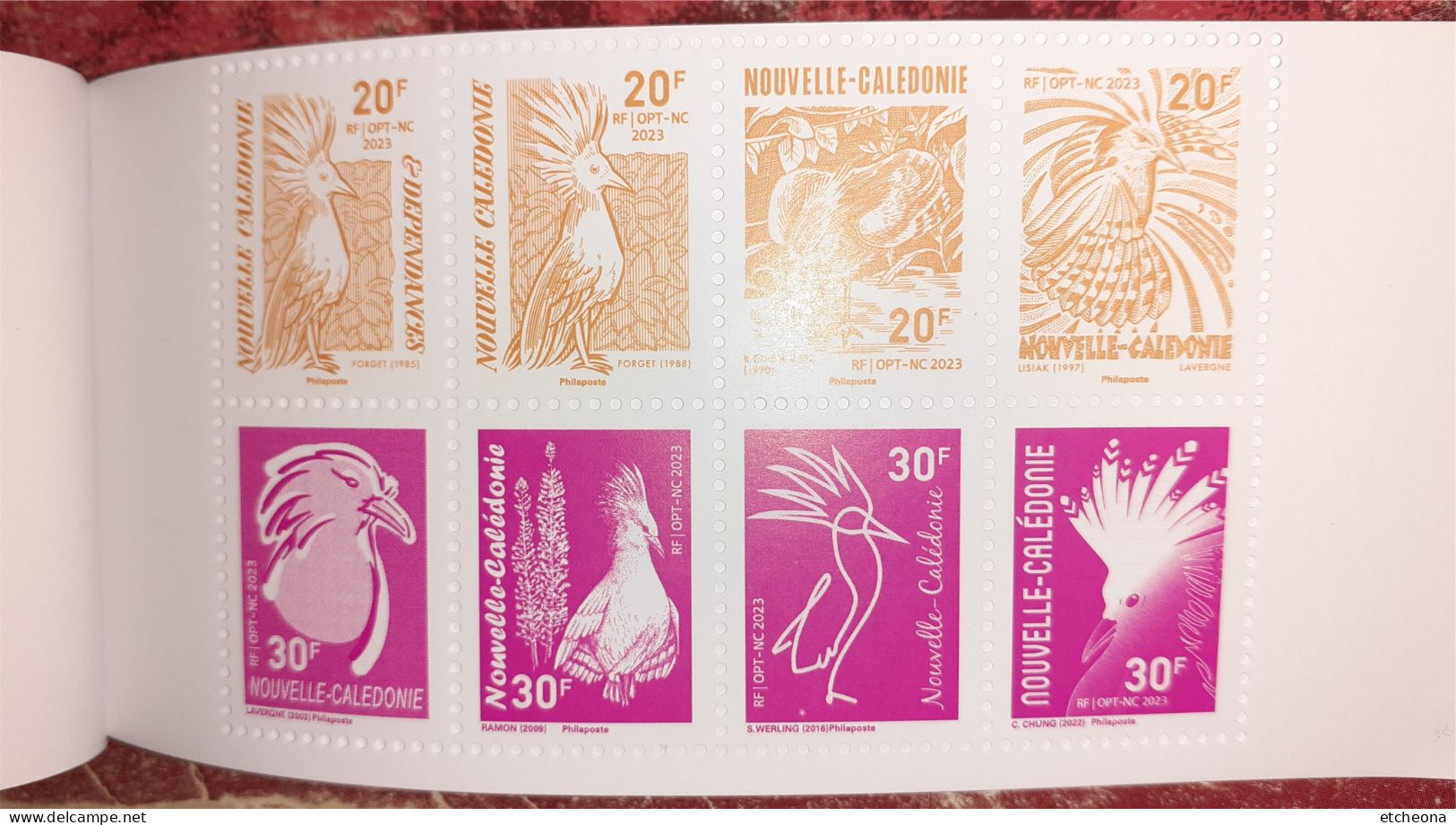 Le Cagou Timbré Depuis 1985 Carnet 8 Timbres Différents Neuf Feuillet Entre 2 Couvertures 4 à 20 F Et 4 à 30F - Libretti