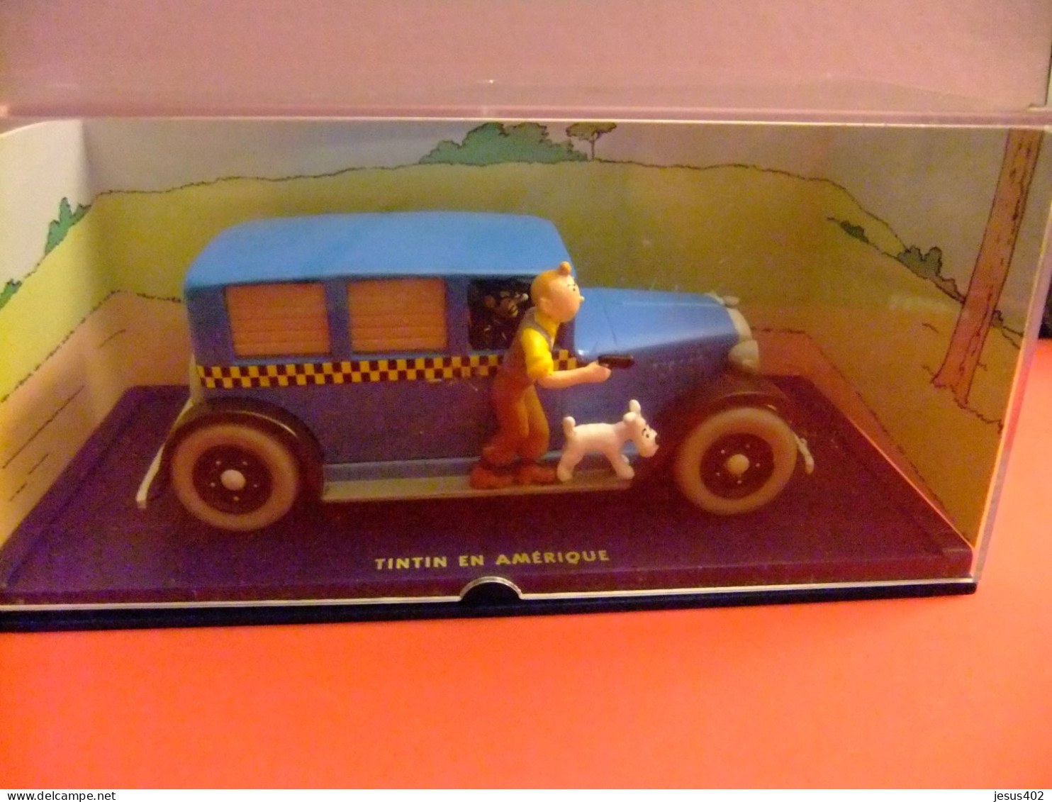 TINTIN // VOITURE TAXI CHECKER 1929 // TINTIN EN AMERICA  1945 // - Tintin