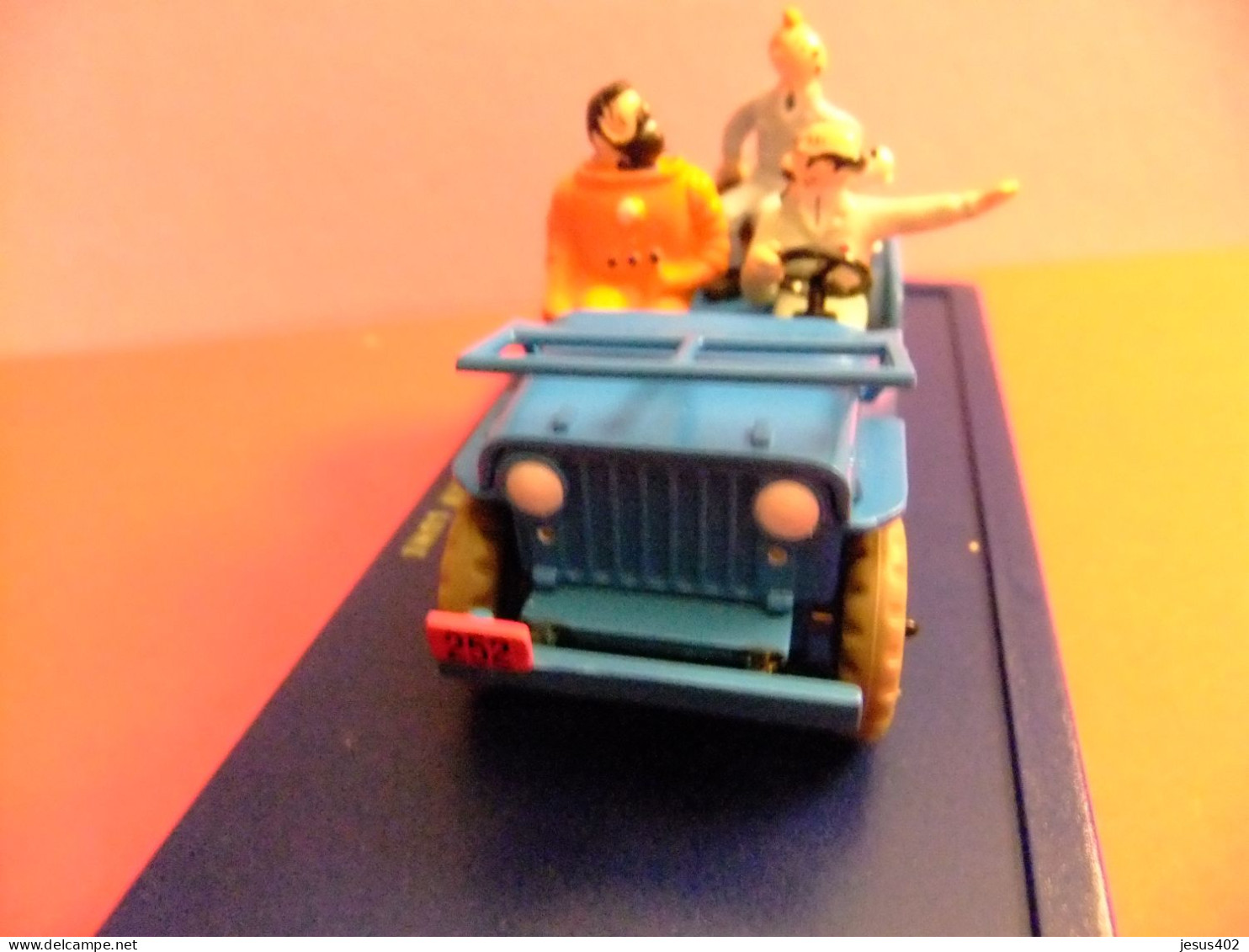 TINTIN // VOITURE LA JEEP WILLYS 1946 // TINTIN  D'OBJECTIF LUNE 1946 // - Kuifje