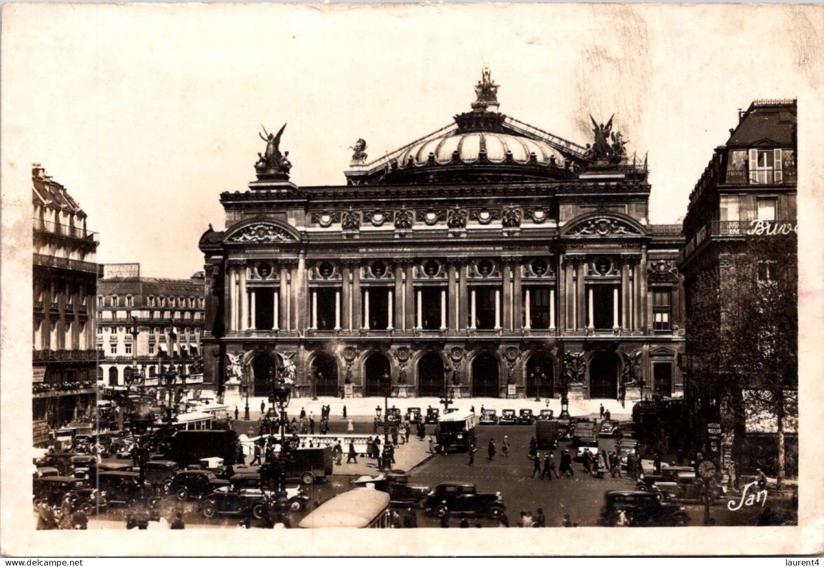 21-10-2023 (4 U 49) France - B/w - Opéra De Paris - Opéra