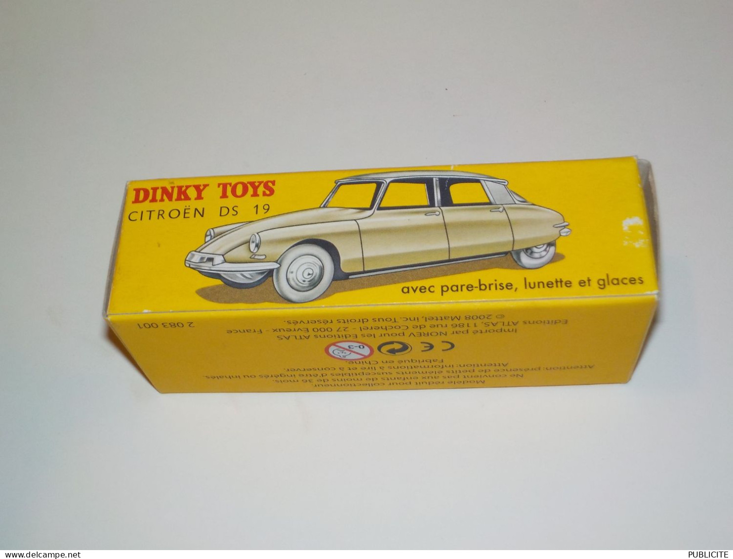 DINKY TOYS Atlas : N° 24 CP CITROËN DS 19 + BOITE - Dinky