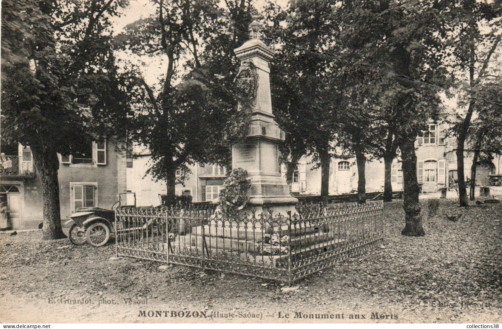 Montbozon - Le Monument Aux Morts - Montbozon