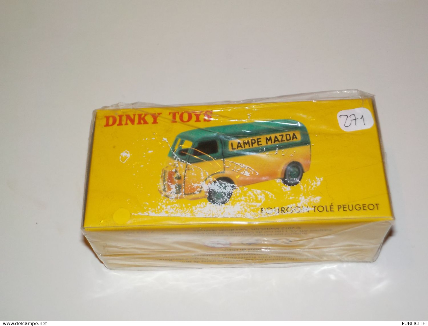 Dinky Toys Atlas 1/43 - Fourgon Tolé Peugeot Lampe Mazda - Dinky