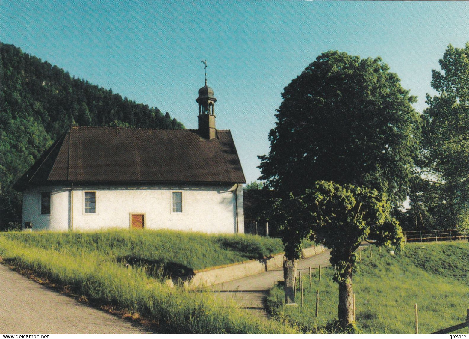 Broc, Chapelle N.-D. Des Marches, Vue En Arrivant (pas CPM) - Chapelle