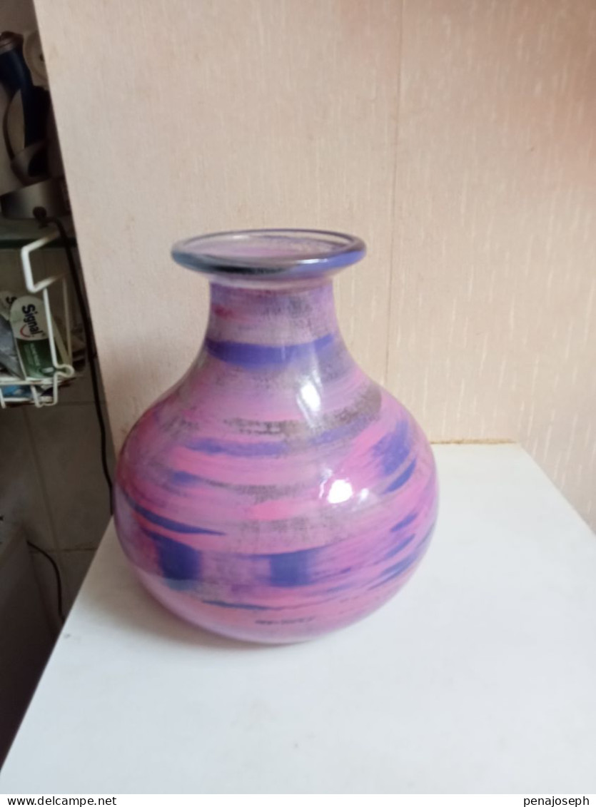 Vase Ancien En Verre Hauteur 22 Cm Diamètre 20 Cm - Jarrones