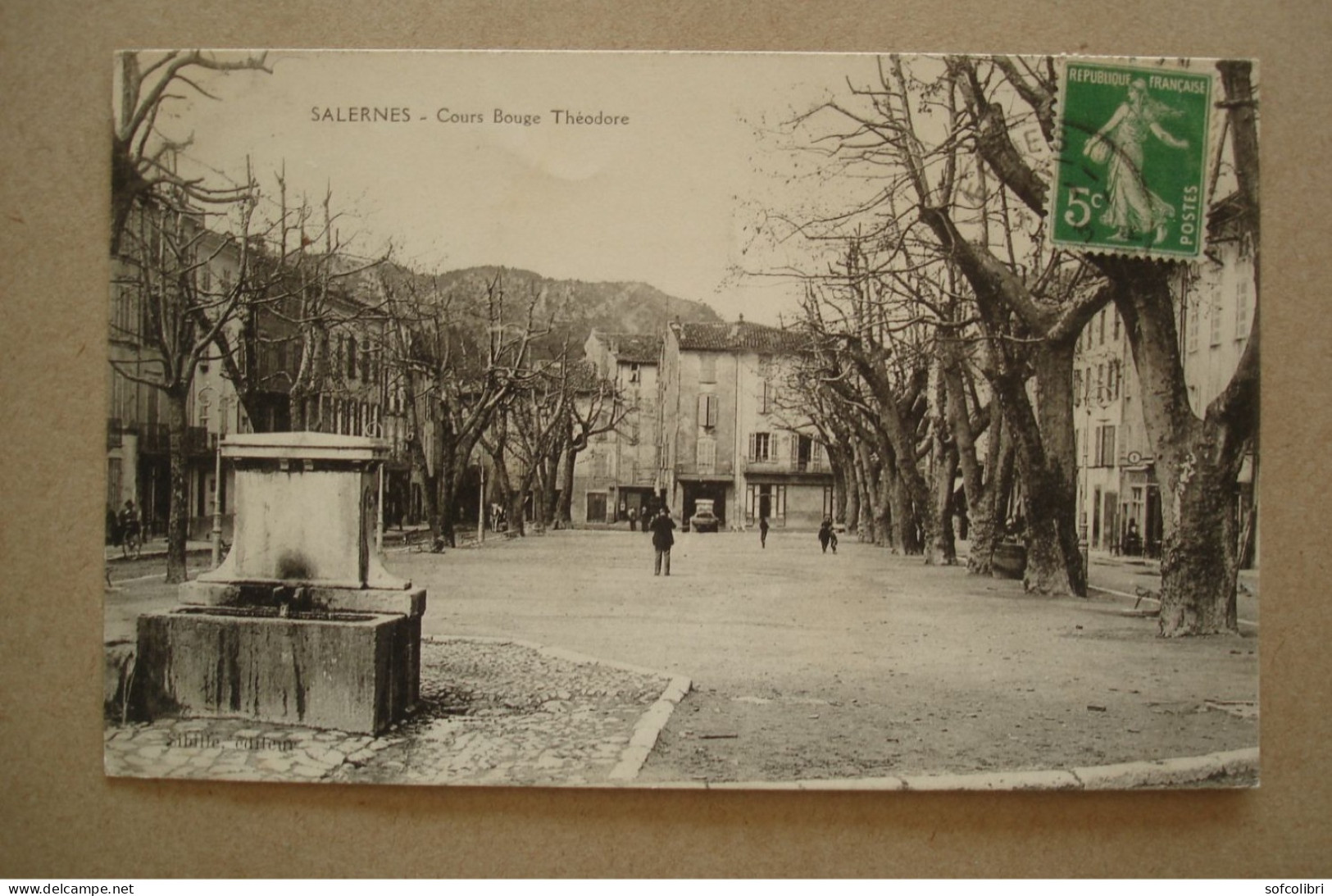 83 - SALERNES - Cours Bouge Théodore Et Chapelle (Lot De 2 Cartes) - Salernes