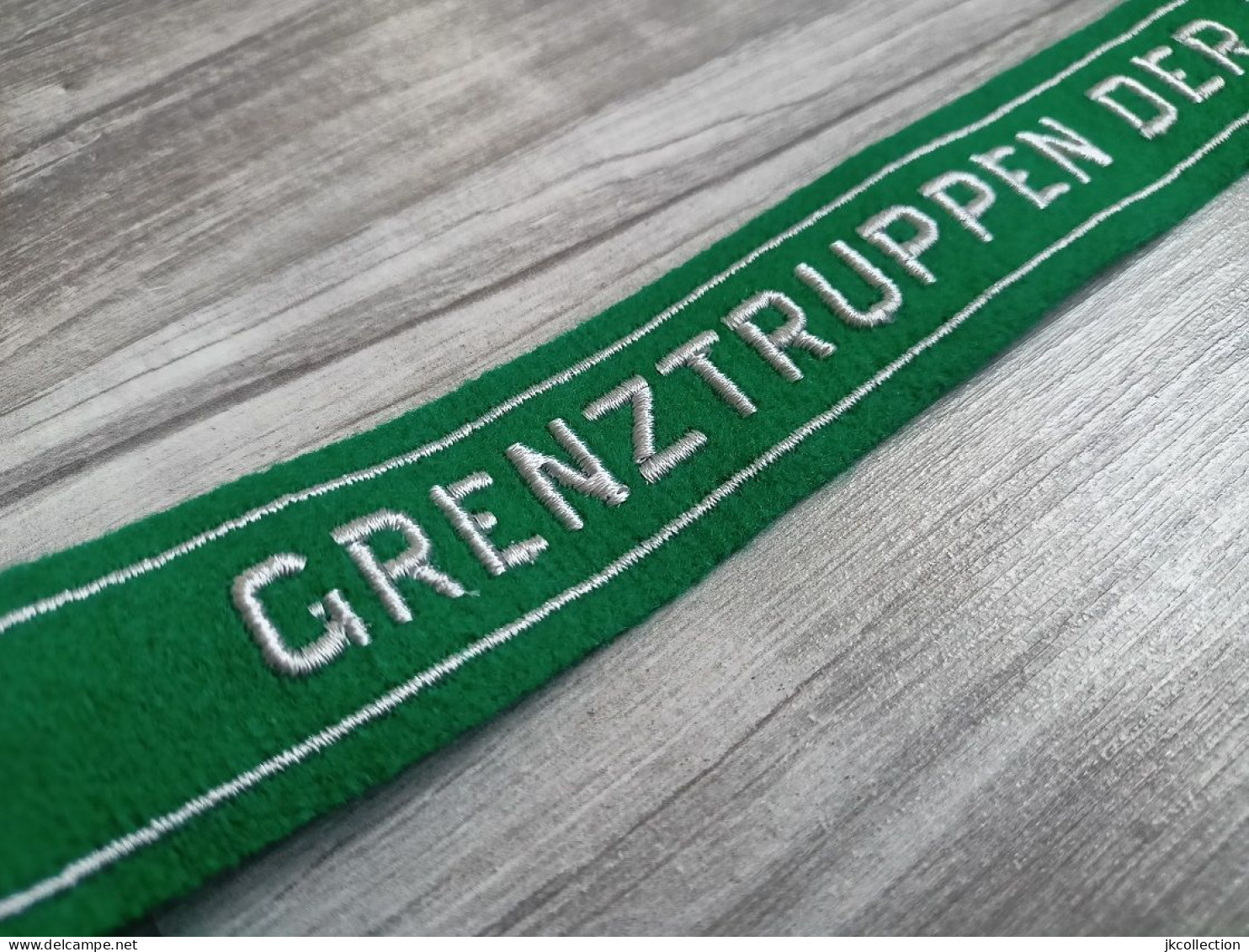 EAST GERMAN GRENZTRUPPEN (BORDER GUARD) CUFF TITLE- UNISSUED - Ecussons Tissu