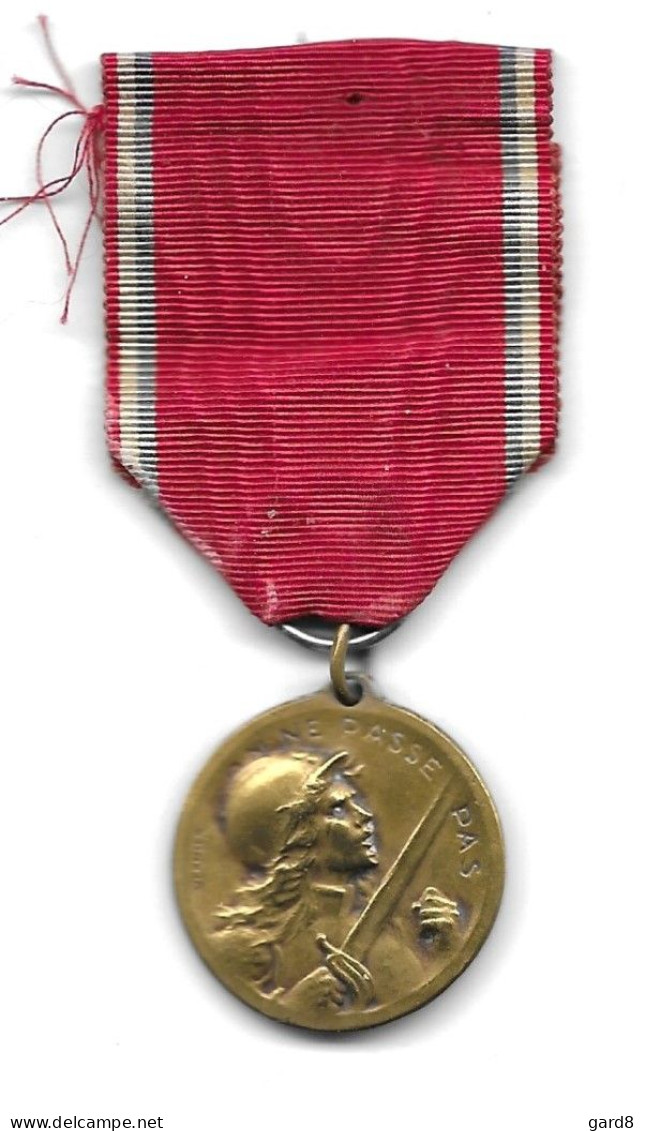 Médaille De Verdun  - Ruban D'époque - Frankrijk